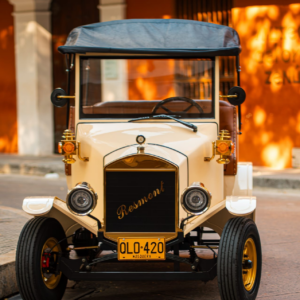 city carro antiguo